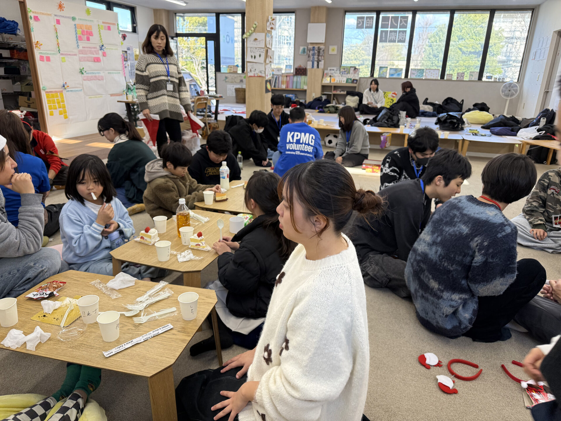 【ふらっぽ北柏】通信制高校生のためのクリスマス会を行いました🎄 | 居場所「ふらっぽ北柏」